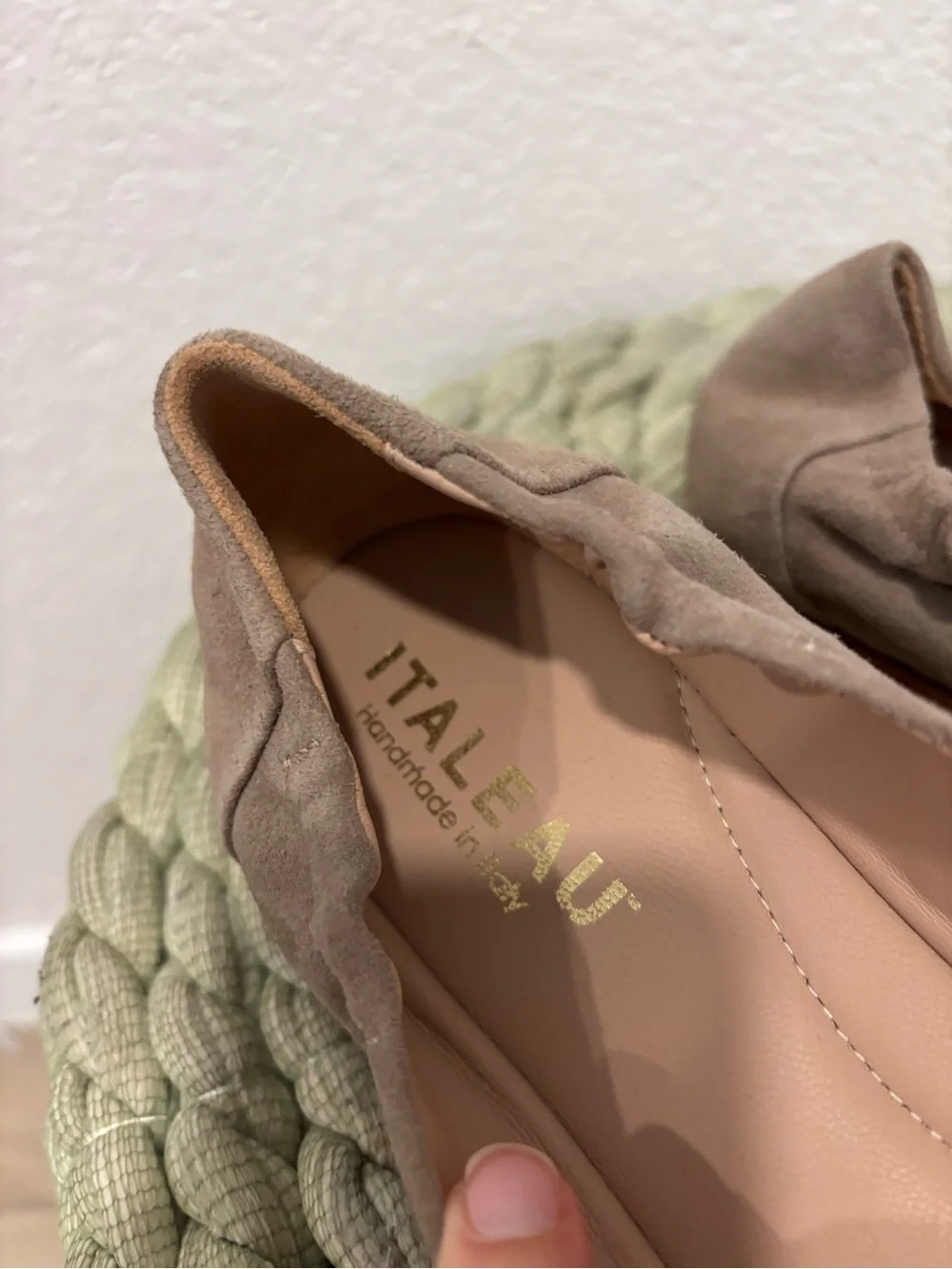 NEW Italeau Mara Flexlite Flats Taupe Suede Comfort Handmade Ballet Flats